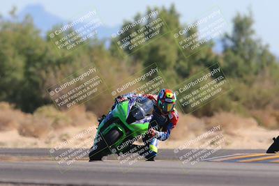 media/Nov-06-2022-SoCal Trackdays (Sun) [[208d2ccc26]]/Turn 7 Set 1 (1050am)/